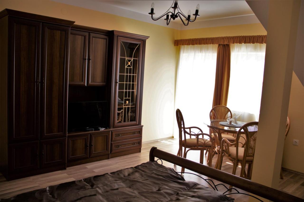 Gyoengyoem Apartman Балатональмаді Екстер'єр фото